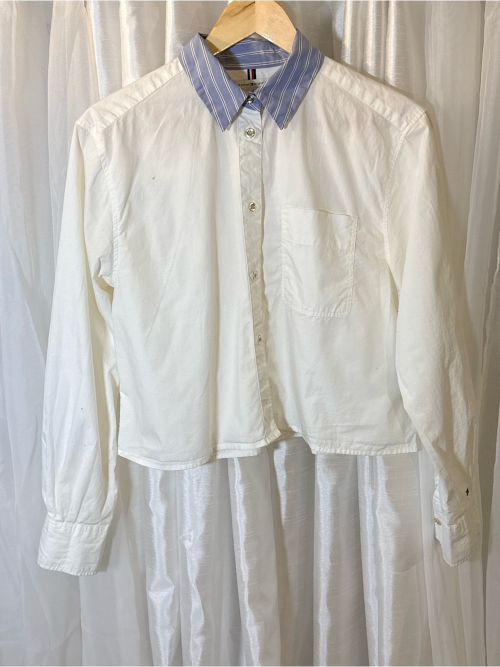 Tommy Hilfiger White Button-Down Shirt with Blue Striped Collar